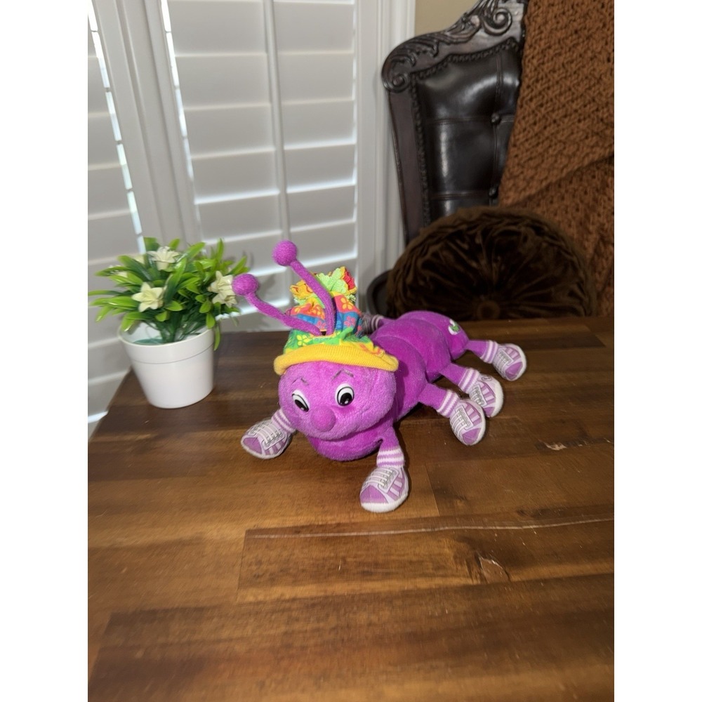 Vintage‎ Lots-A-Lots-A-Leggggggs Caterpillar Centipede Commonwealth Plush